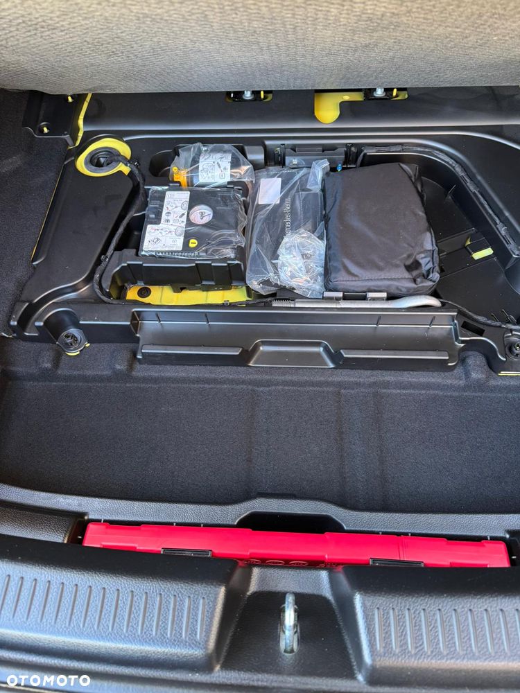 Mercedes-Benz Klasa A 250 Progressive 7G-DCT - 29