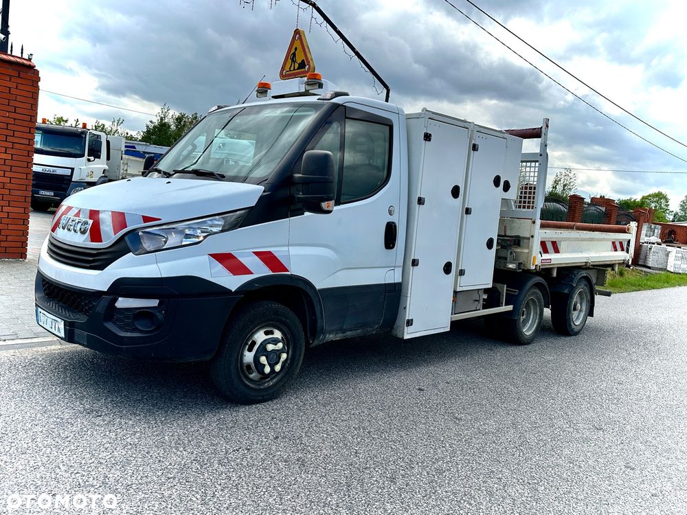 Iveco DAILY 35C18 3.0 180 HiMatic C+E WYWROTKA Dystrybutor ON NARZĘDZIÓWKA - 2