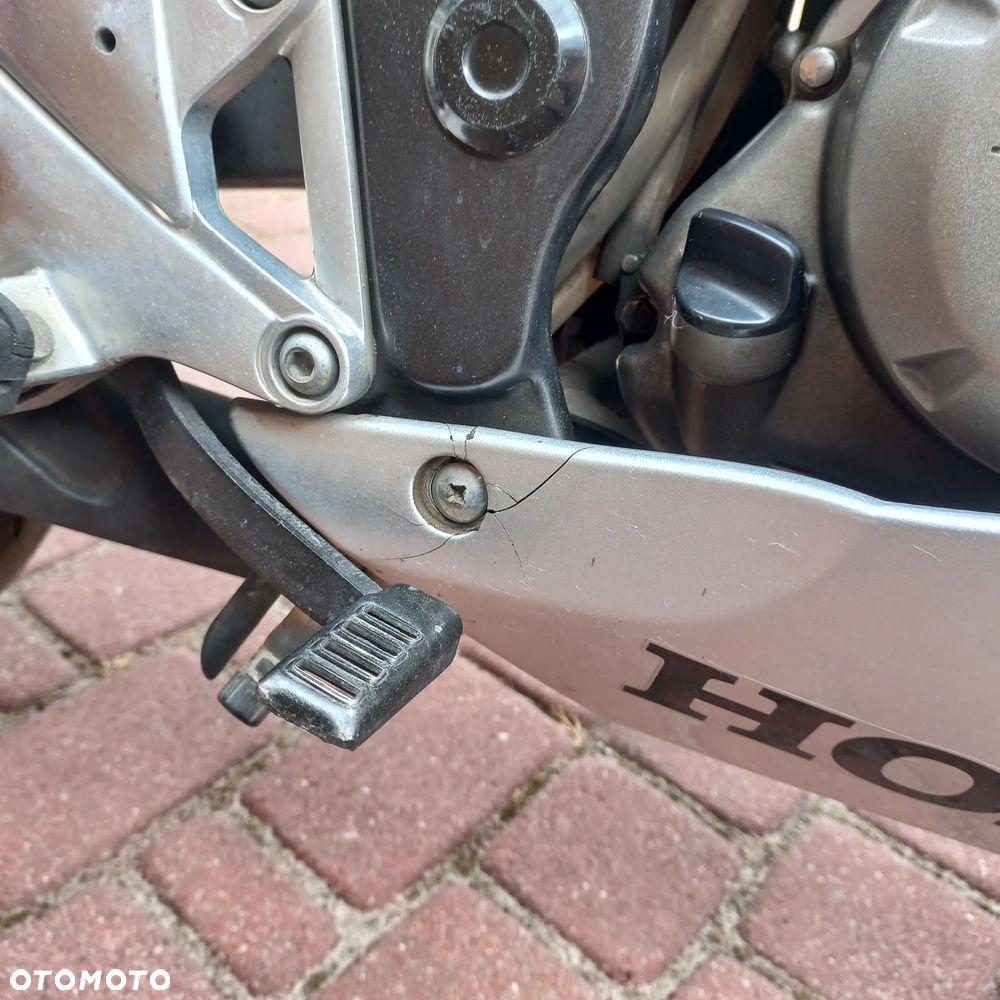 Honda CBR - 19