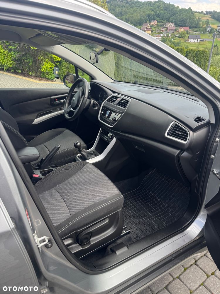 Suzuki SX4 S-Cross 1.6 Elegance 4WD - 4
