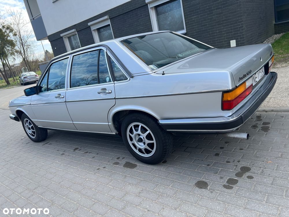 Audi 100 - 5