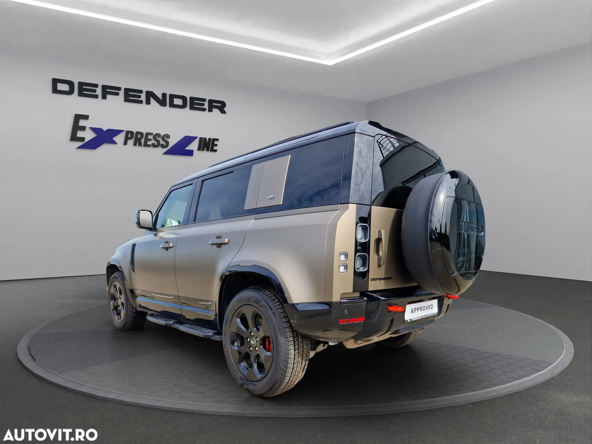 Land Rover Defender 110 3.0D 300 MHEV X - 4