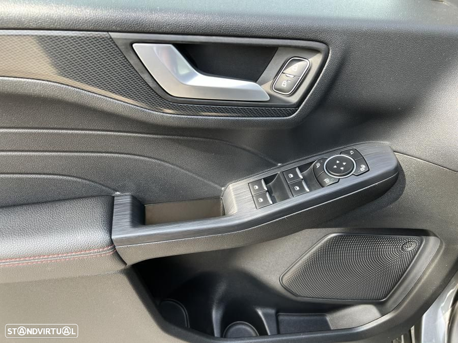 Ford Kuga 2.5 PHEV ST-Line X - 16