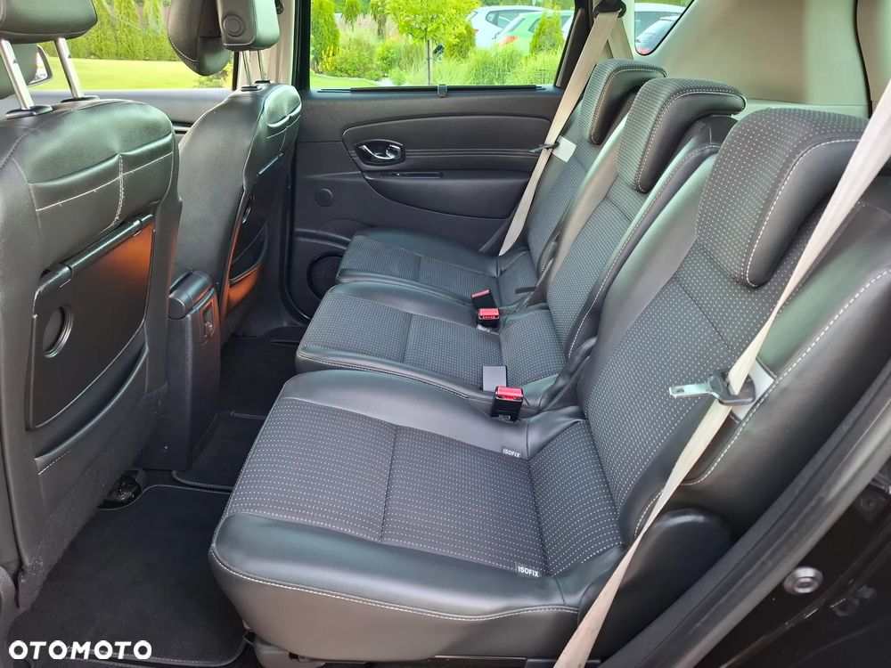 Renault Scenic TCe 130 Bose Edition - 35