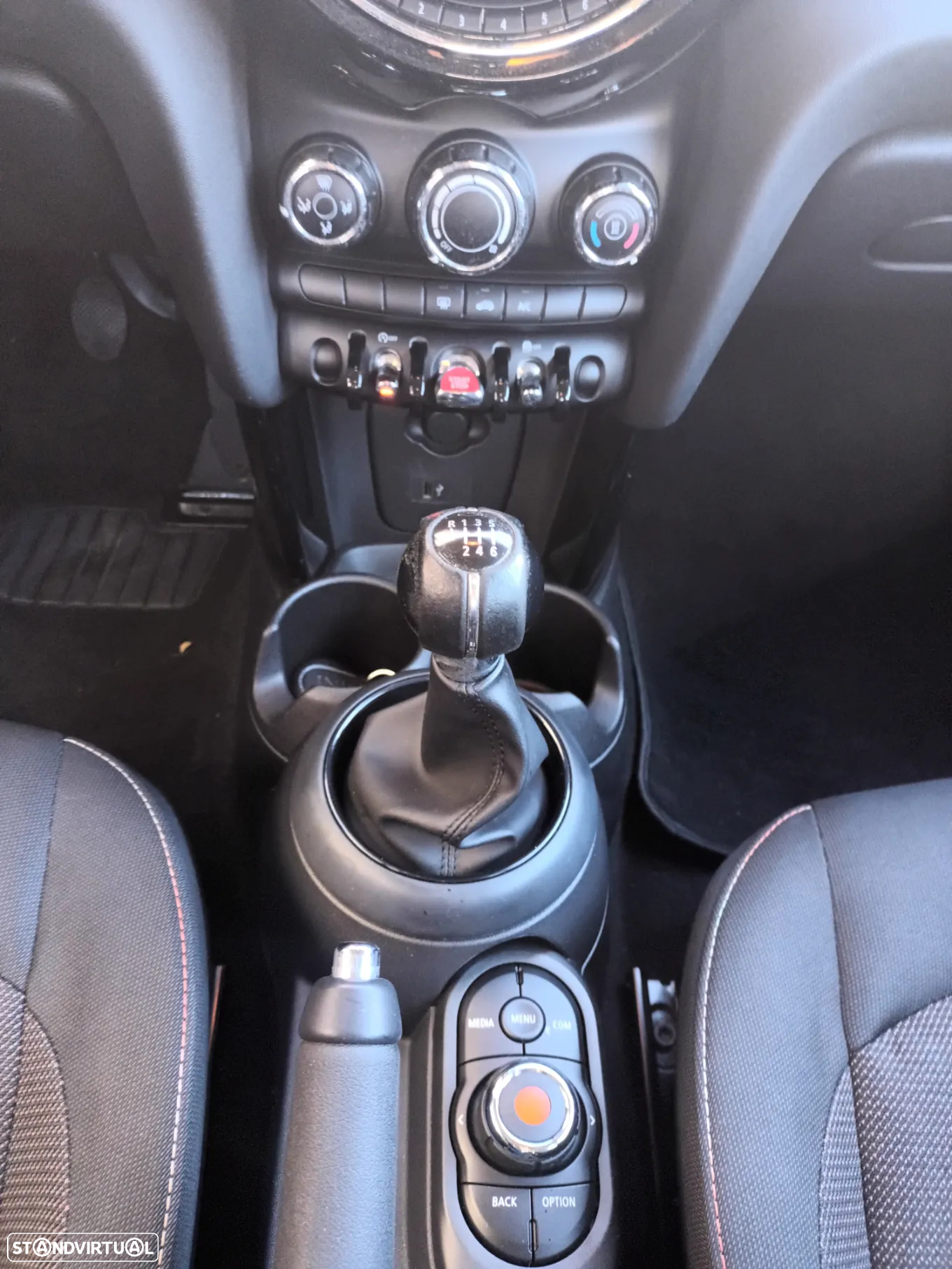 MINI 5 Portas One Sport Edition - 9