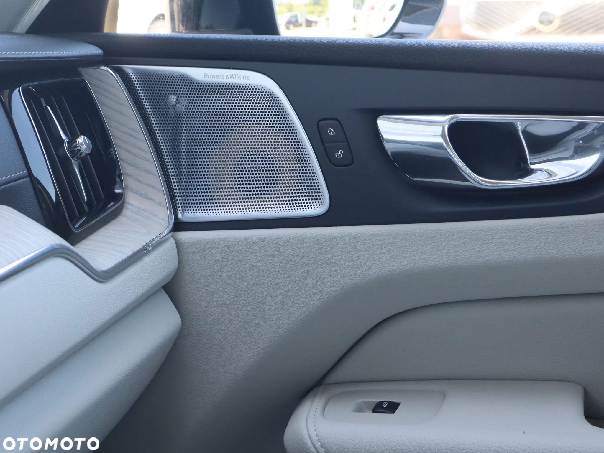 Volvo XC 60 T5 AWD Inscription - 24