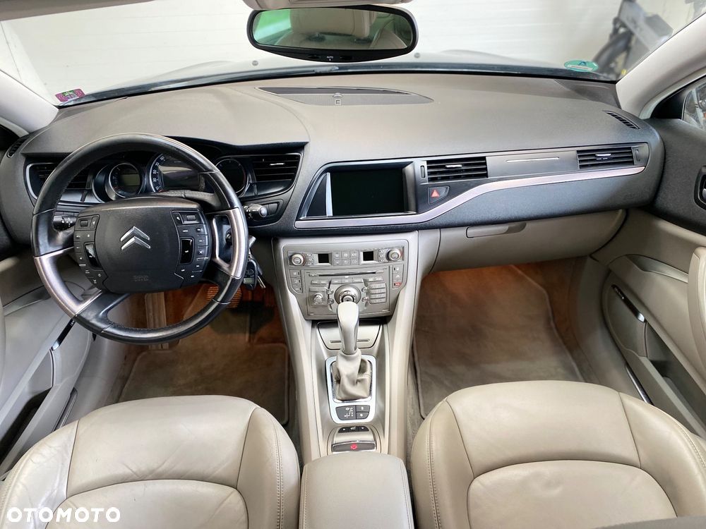 Citroën C5 HDi 165 FAP Business Class - 12