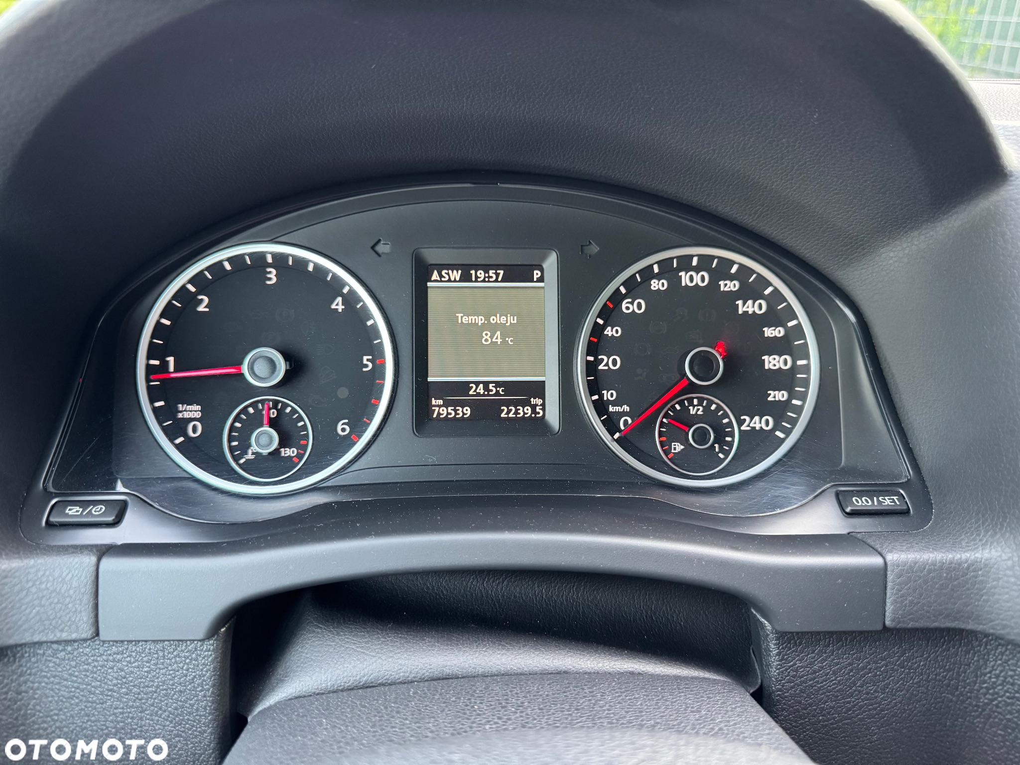 Volkswagen Tiguan 2.0 TDI 4Mot R-Style DSG - 25