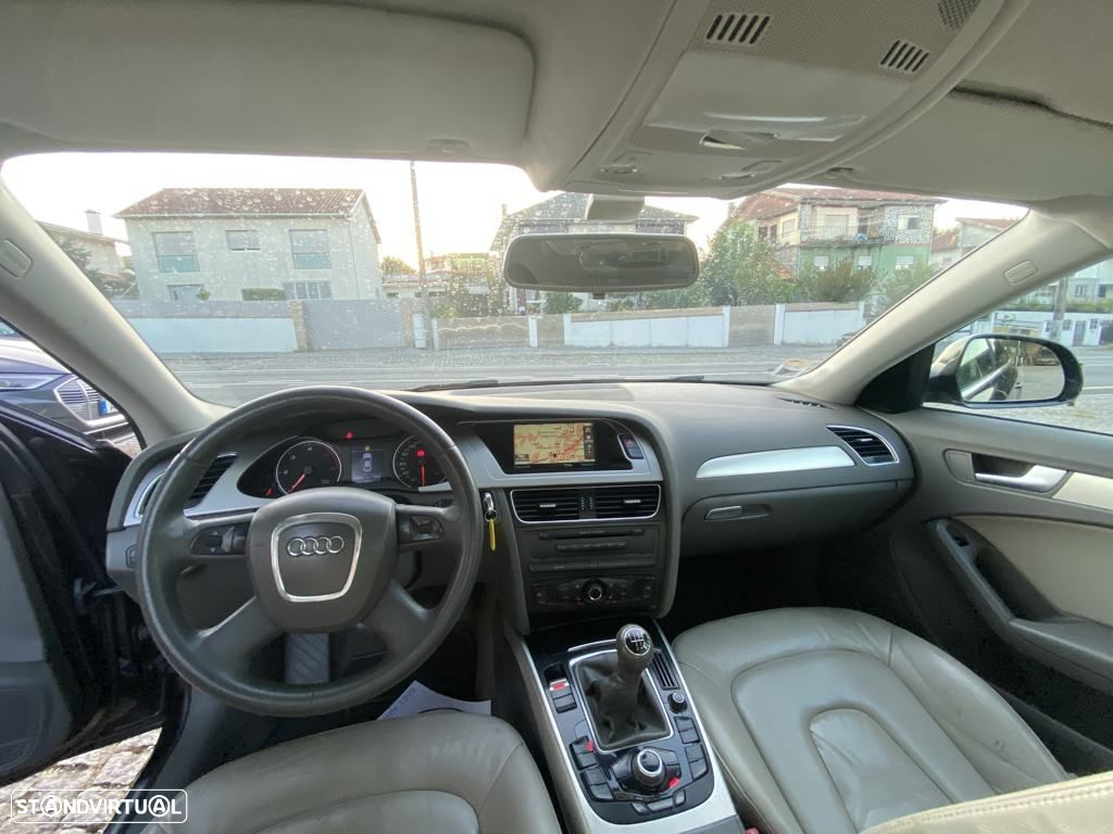 Audi A4 2.0 TDI Business Line Advance - 12