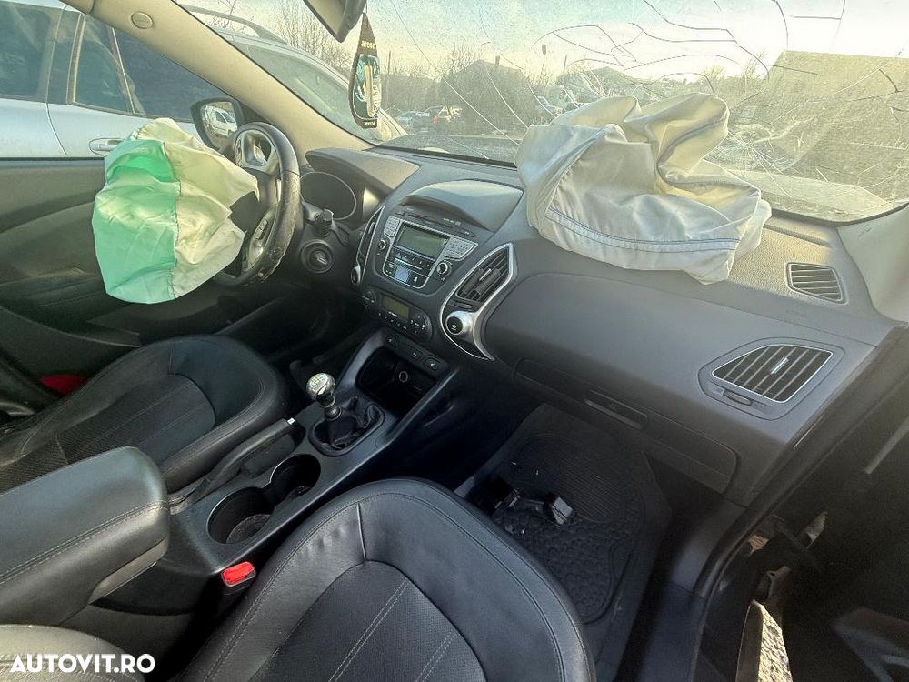 Hyundai ix35 2.0 CRDI High 4WD GL Style - 2