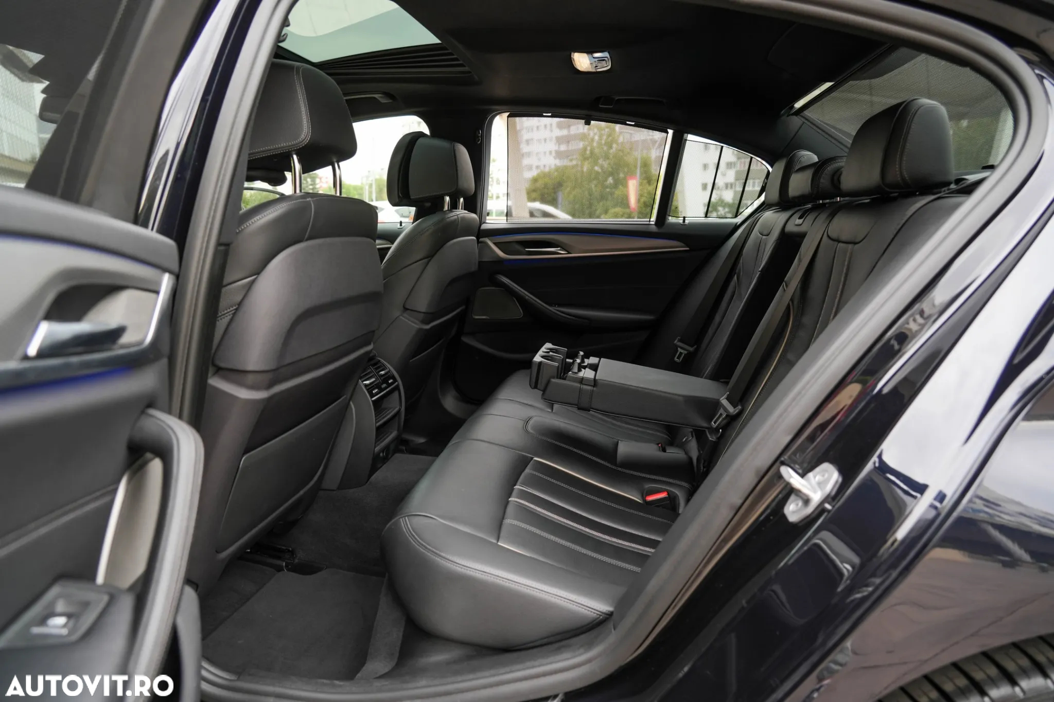 BMW Seria 5 530i Aut. M Sport Edition - 10