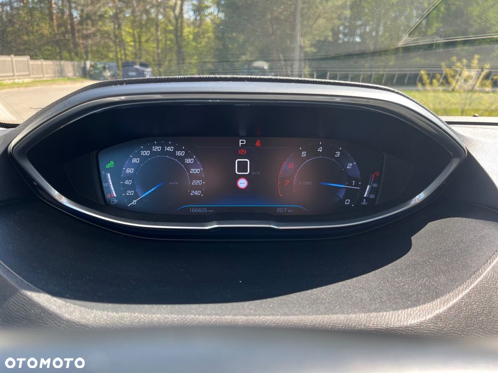 Peugeot 3008 1.6 THP Allure S&S EAT6 - 13