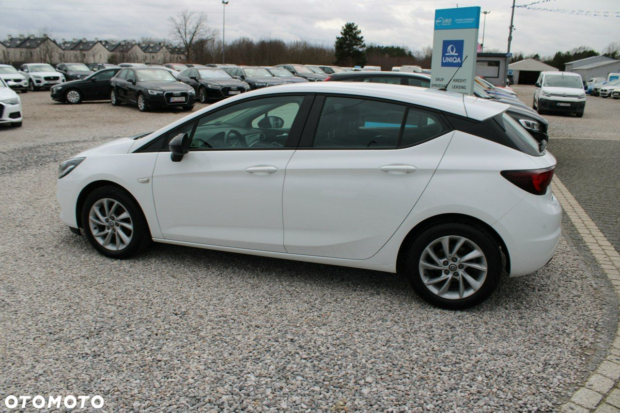 Opel Astra - 9