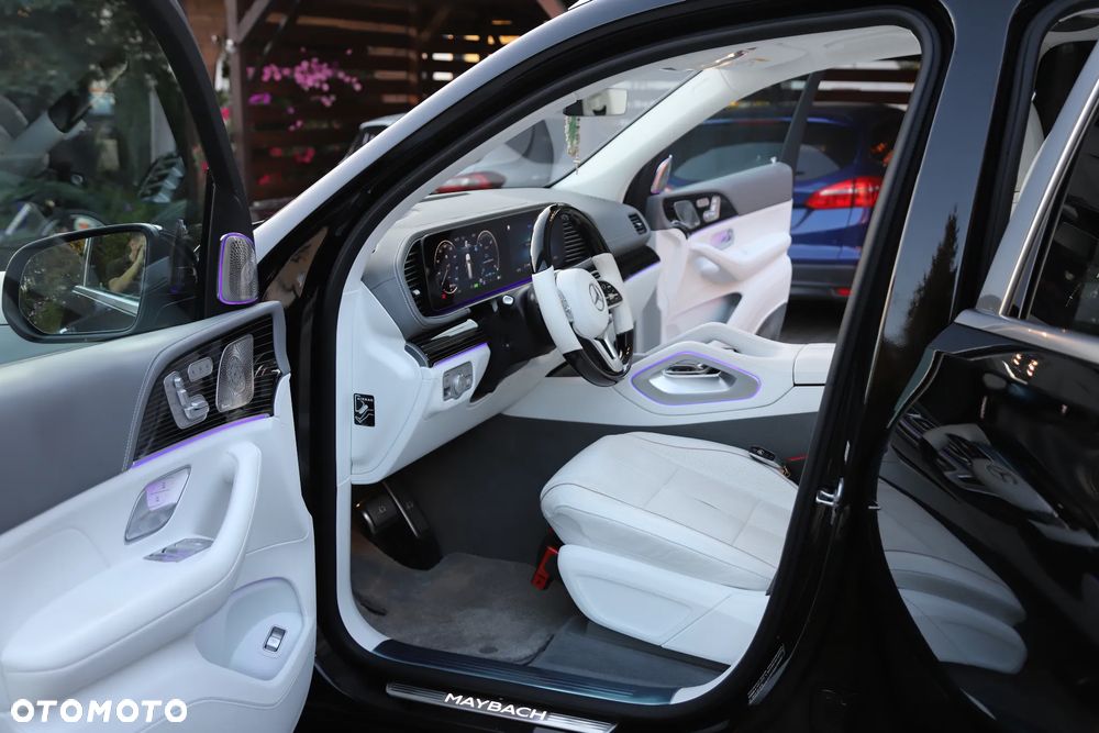 Mercedes-Benz GLS Maybach 600 4-Matic - 24