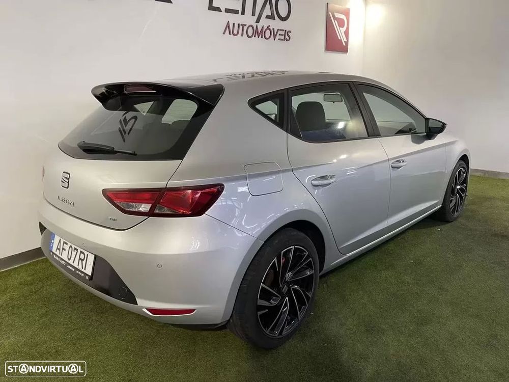 SEAT Leon 1.6 TDI Style Ecomotive - 10
