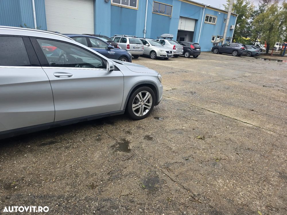 Mercedes-Benz GLA 200 (CDI) d 4Matic 7G-DCT - 19