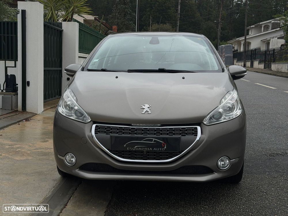Peugeot 208 82 VTI Style - 1