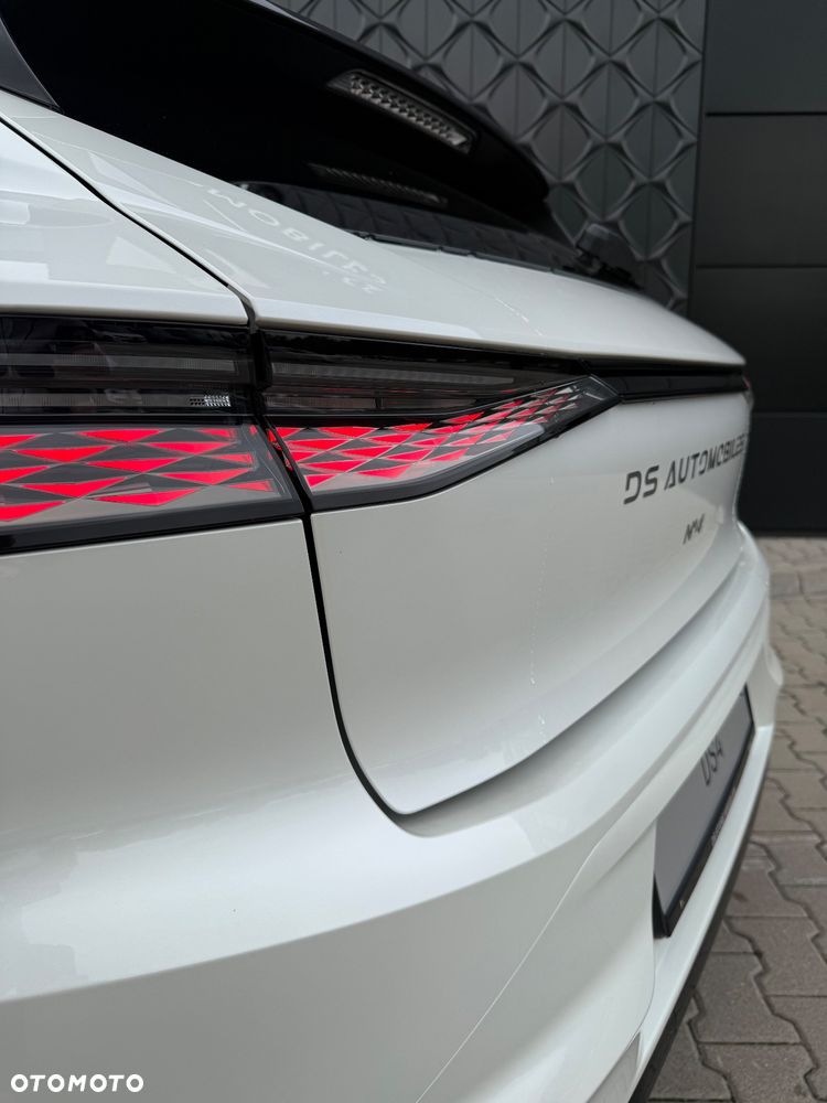 DS Automobiles DS 4 1.2 mHEV Pallas eDCS6 - 11