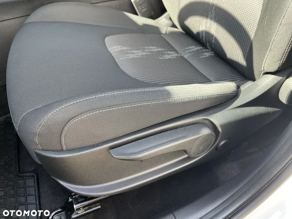 Kia Sportage 1.6 T-GDI HEV L 2WD - 12