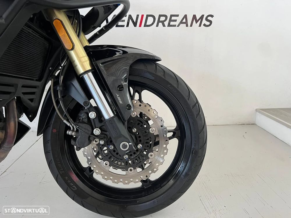 CF Moto 650MT - 9