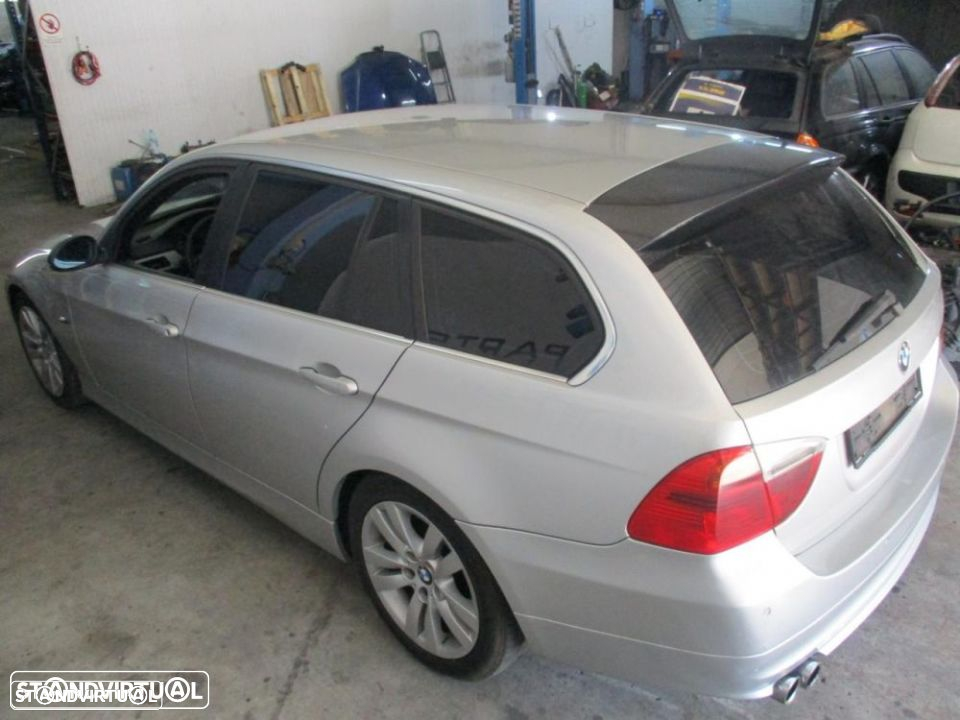 BMW 330d E90/E91 Para peças - 4