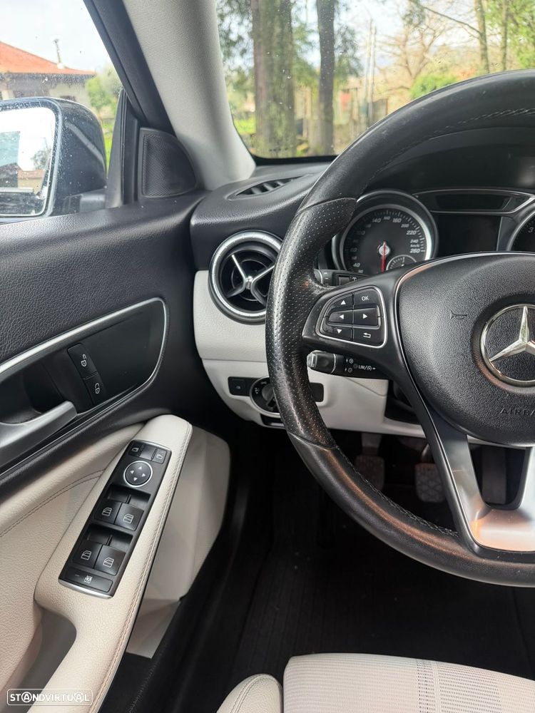 Mercedes-Benz CLA 180 d Shooting Brake Urban - 22