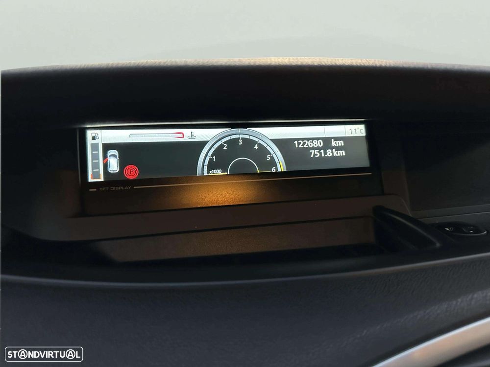 Renault Scénic 1.5 dCi Luxe - 10