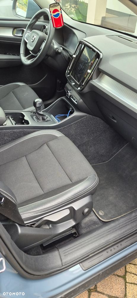 Volvo XC 40 T3 Momentum Pro - 7