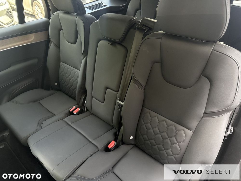Volvo XC 90 - 16