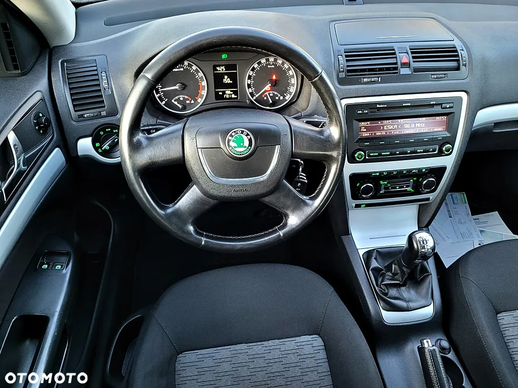 Skoda Octavia 1.6 TDI Ambiente - 16