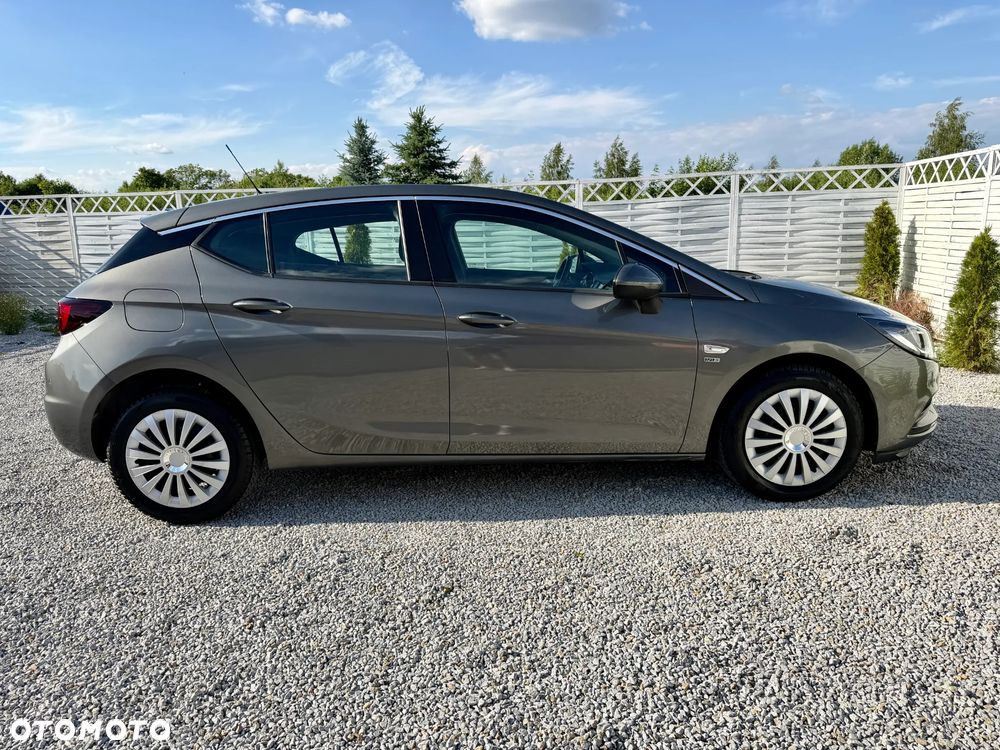 Opel Astra 1.4 T 120 Lat S&S - 28