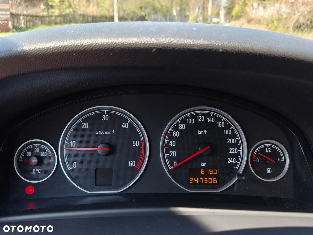 Opel Vectra 1.9 CDTI - 21