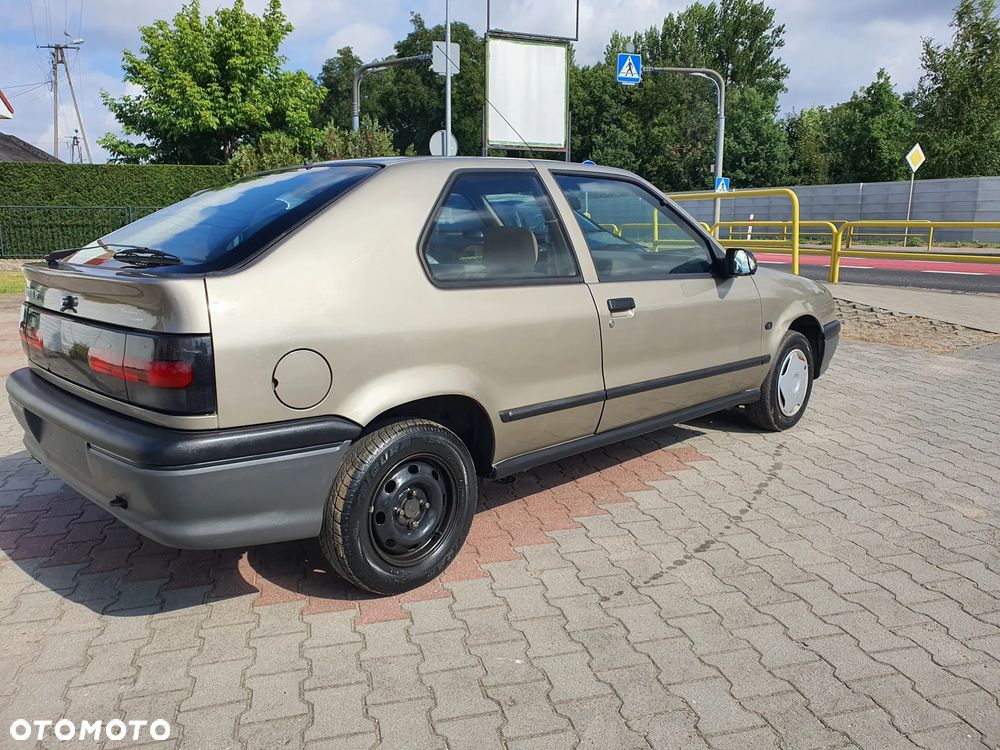 Renault 19 - 5