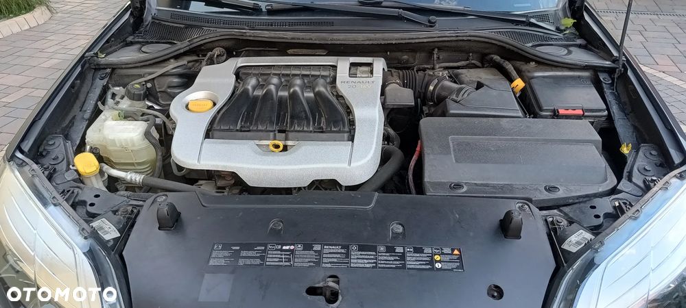 Renault Laguna 2.0 Tech Run - 22