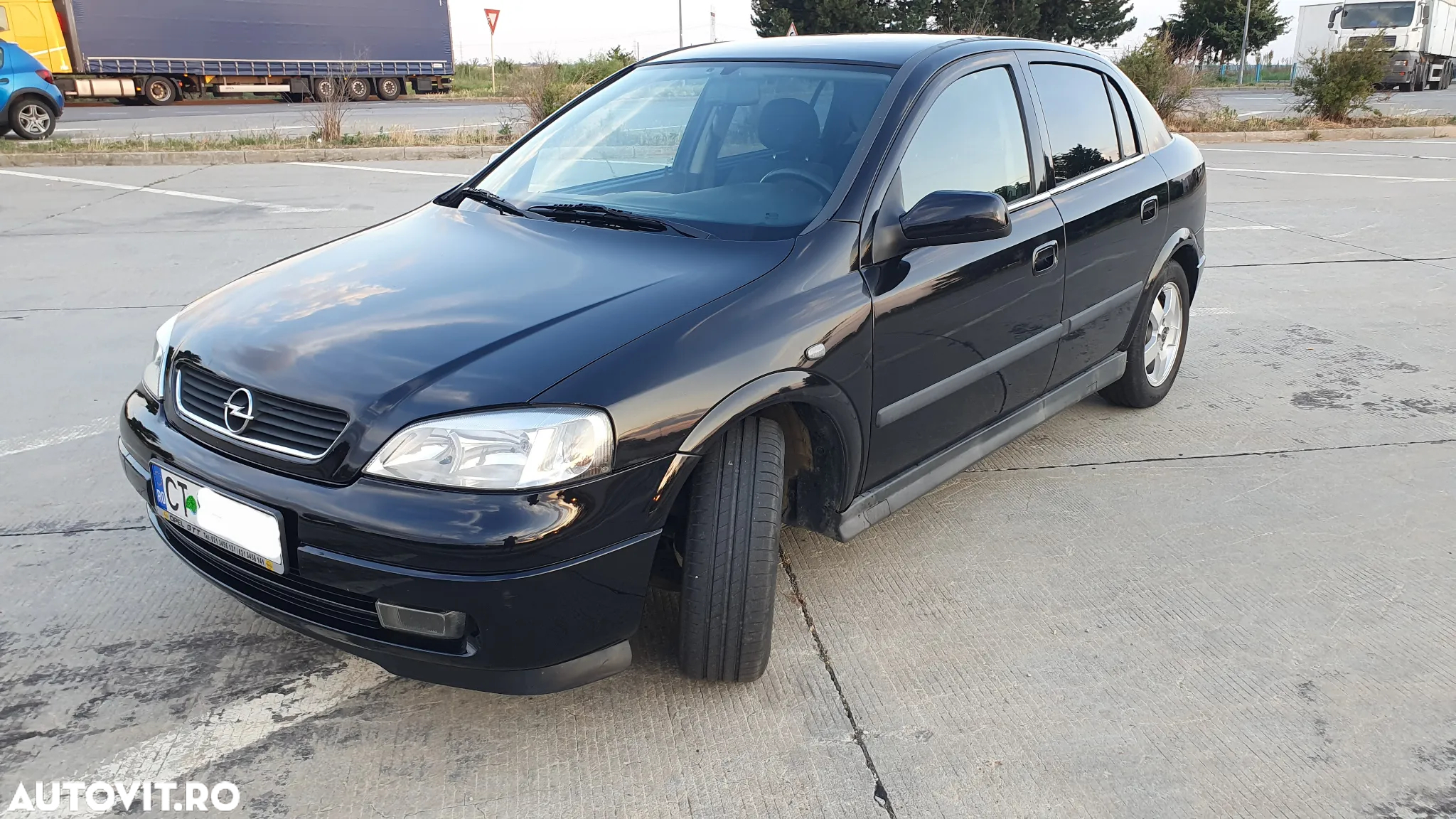 Opel Astra 1.4i 16V Club - 2