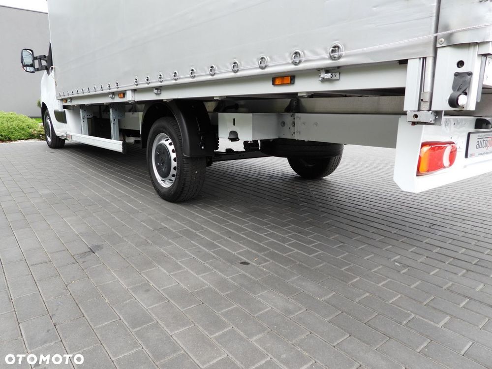 Renault MASTER PLANDEKA 10 PALET WEBASTO TEMPOMAT NAWIGACJA LEDY PNEUMATYKA KLIMATYZACJA  165KM - 17