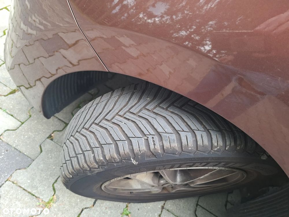 Hyundai i30 1.6 GDI Premium - 10