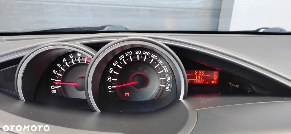 Toyota Verso 1.8 5-Sitzer Executive - 13