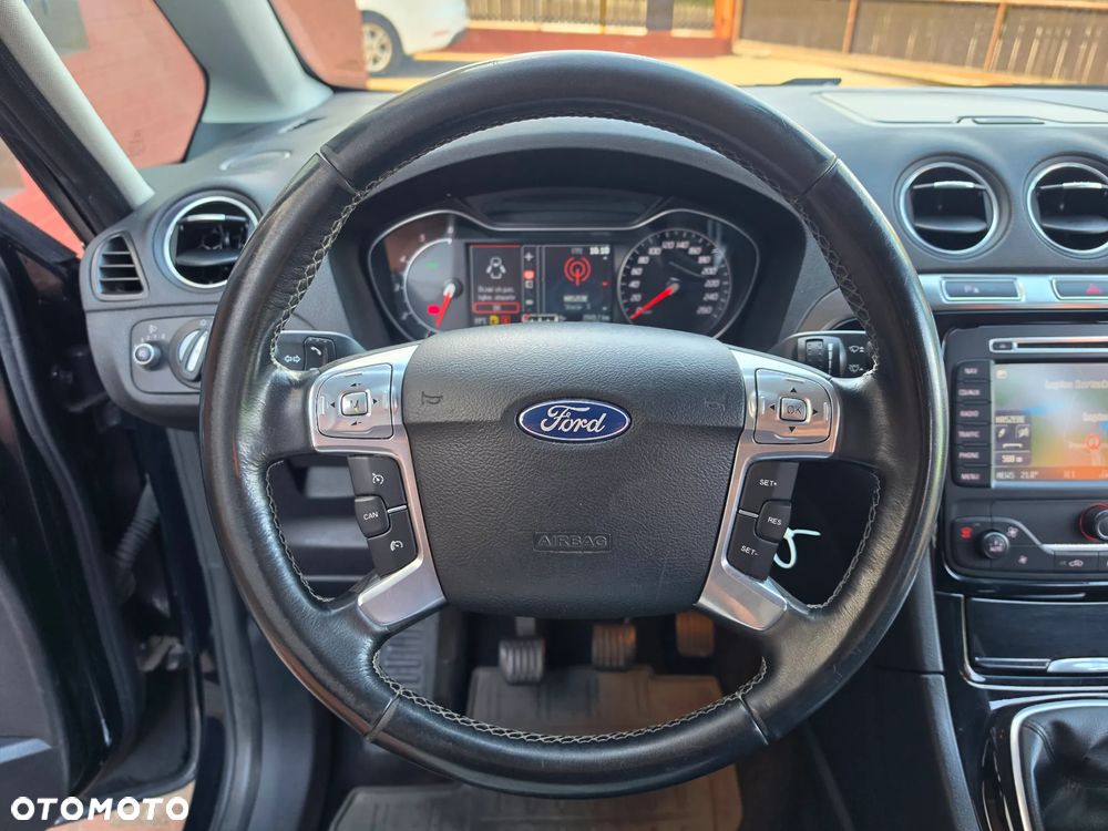 Ford Galaxy 2.0 TDCi Titanium - 29