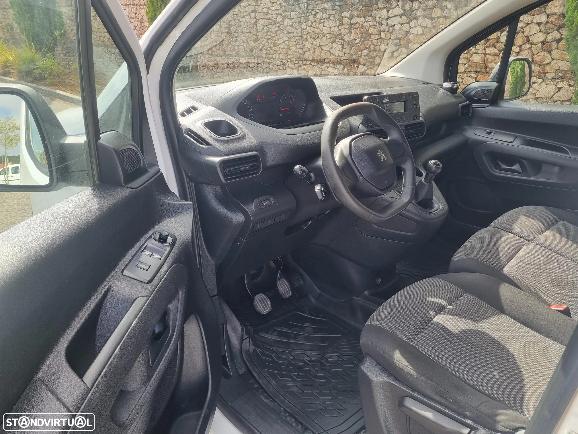 Peugeot Partner 1.6 BlueHDi Style - 11