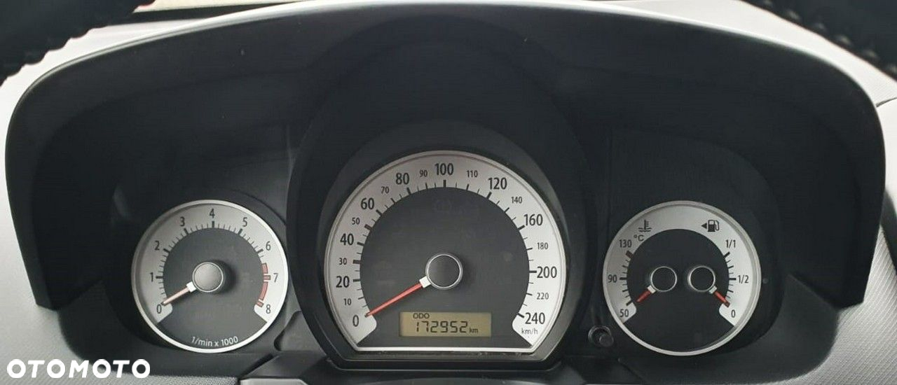 Kia Ceed - 16