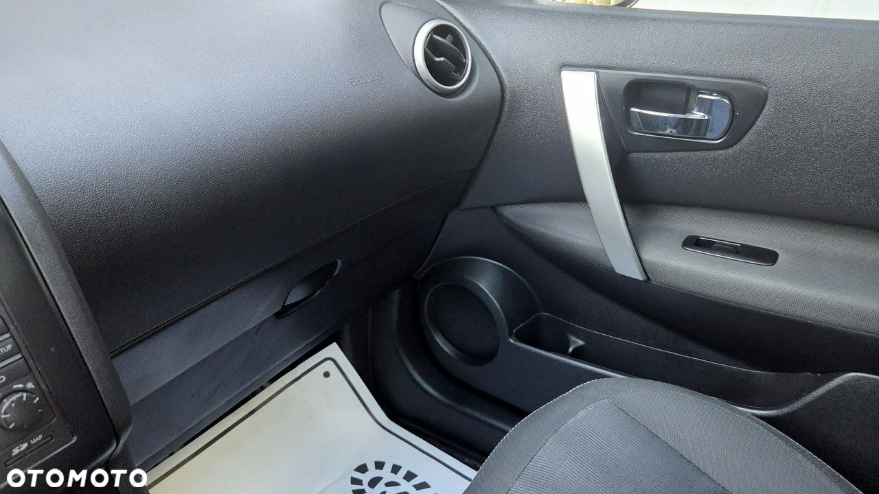 Nissan Qashqai - 28