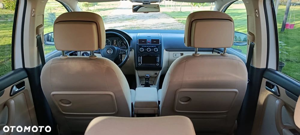 Volkswagen Touran 1.6 TDI DPF BlueMotion Technology Life - 8