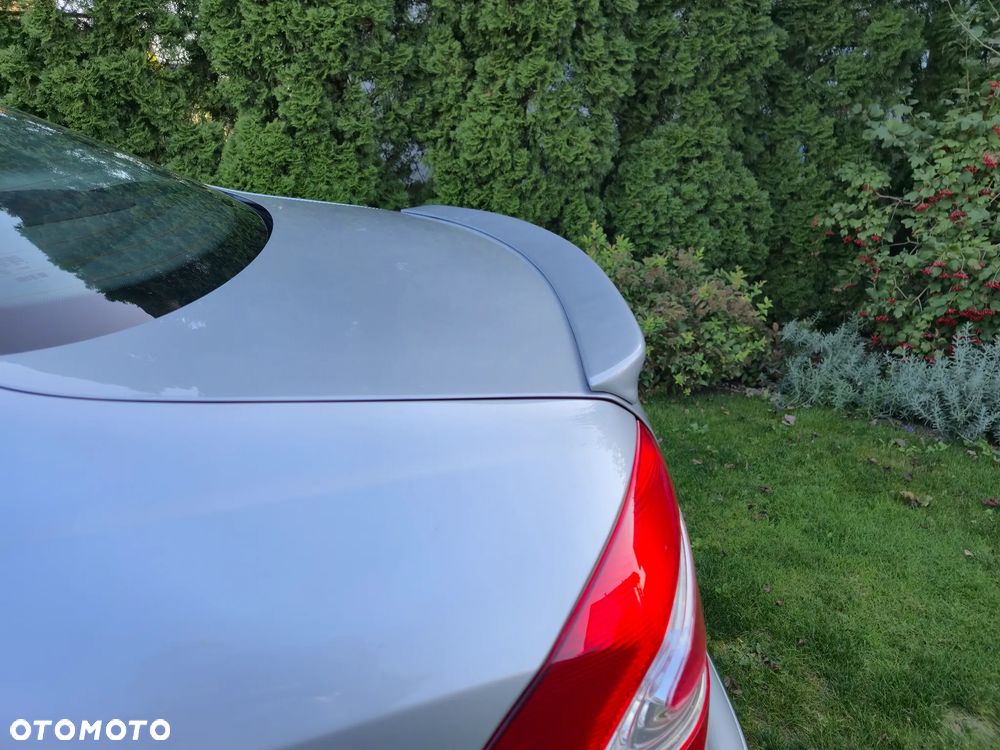 Mercedes-Benz CLK - 6
