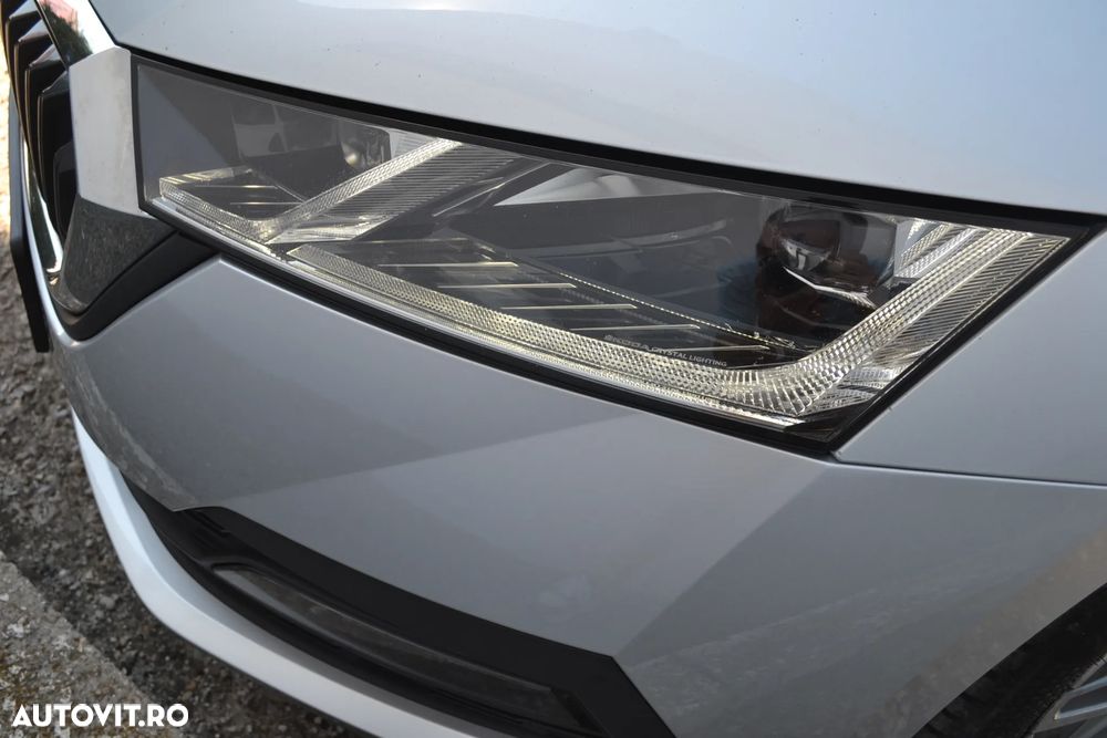 Skoda Octavia 2.0 TDI DSG Tour - 33