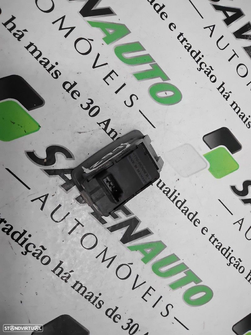 Botão / Botões / Comutador Vidro Dto Bmw 3 (E90) - 3