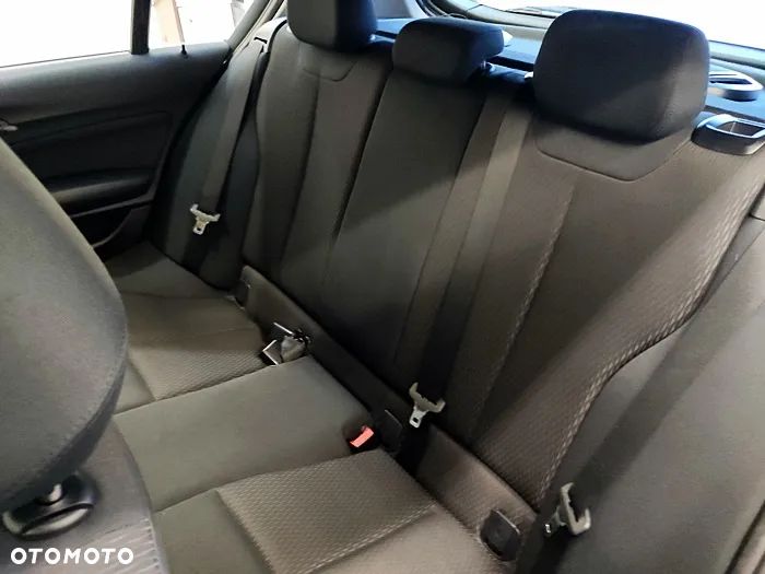 BMW Seria 1 116d DPF - 34