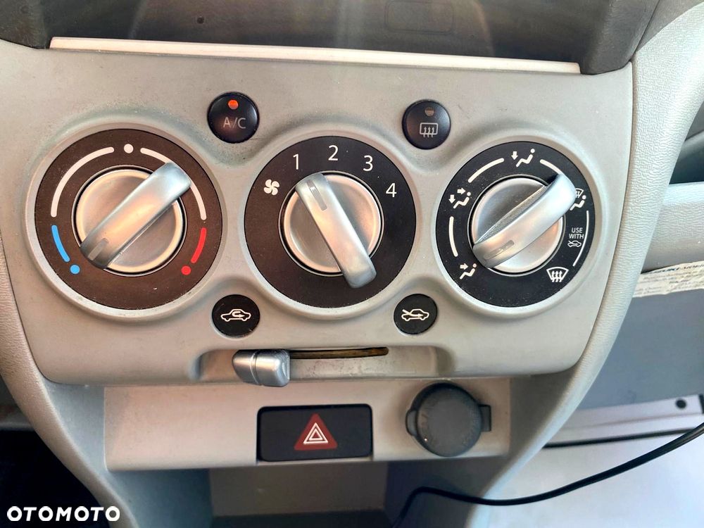 Suzuki Alto 1.0 Comfort - 30