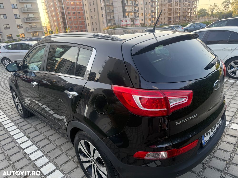 Kia Sportage 2.0 CRDI 4WD Automatik Spirit - 5