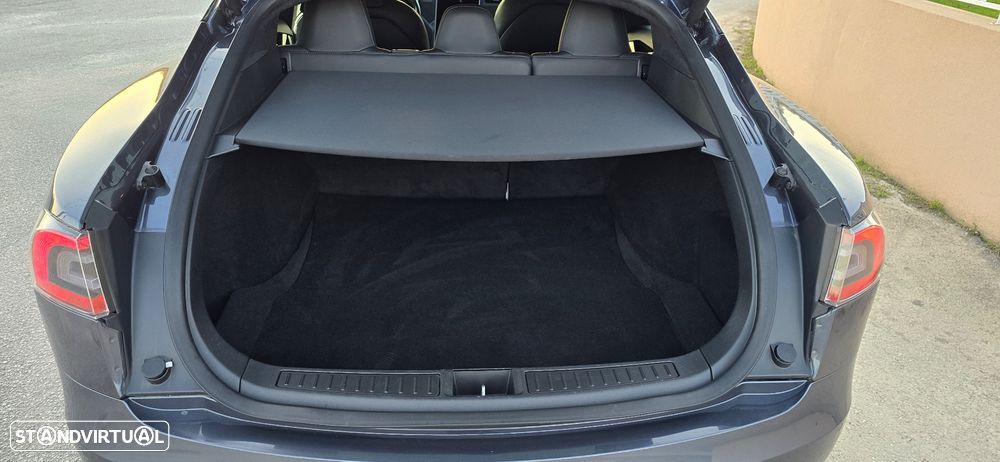 Tesla Model S 100 kWh Long Range Plus AWD - 23